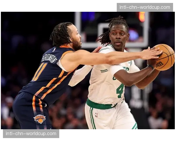 NBA东西部决赛前瞻:凯尔特人与雷霆的高位压迫防守对攻将成为胜负手 NBA东西部决赛前瞻:凯尔特人与雷霆的高位压迫防守对攻将成为胜负手
